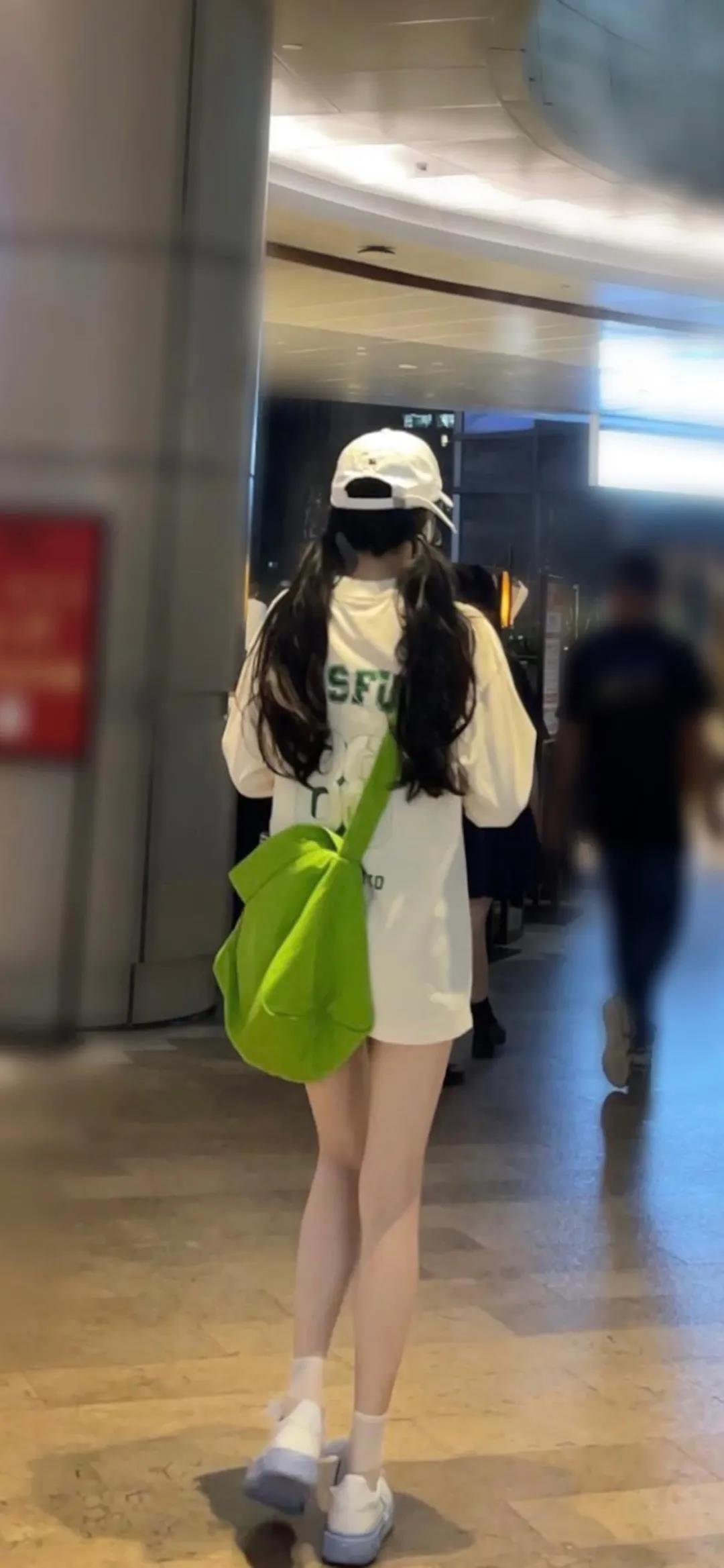 奔驰绝地反击！今年17款新车曝光，有6款纯电