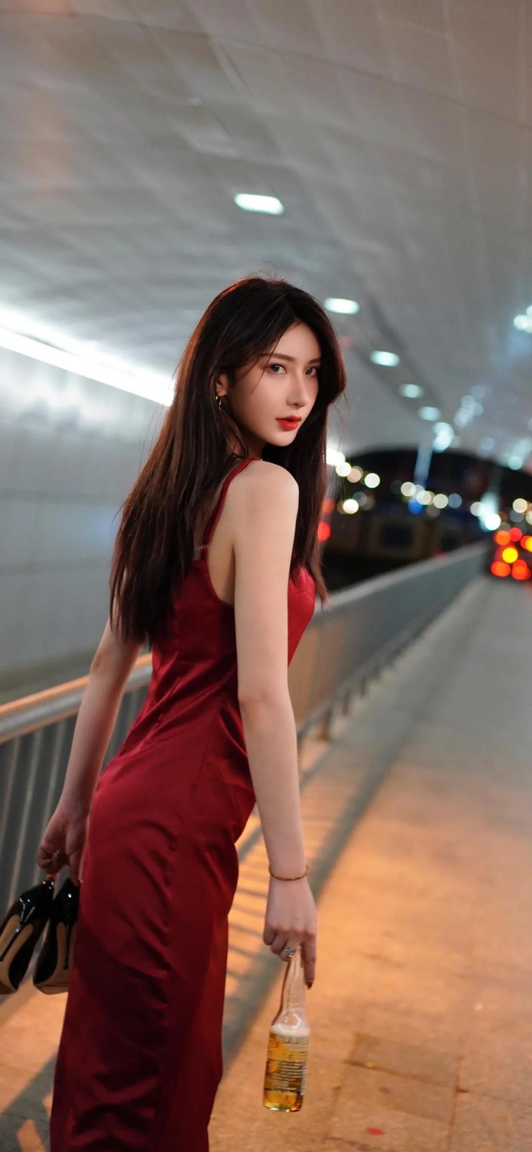 奔驰绝地反击！今年17款新车曝光，有6款纯电
